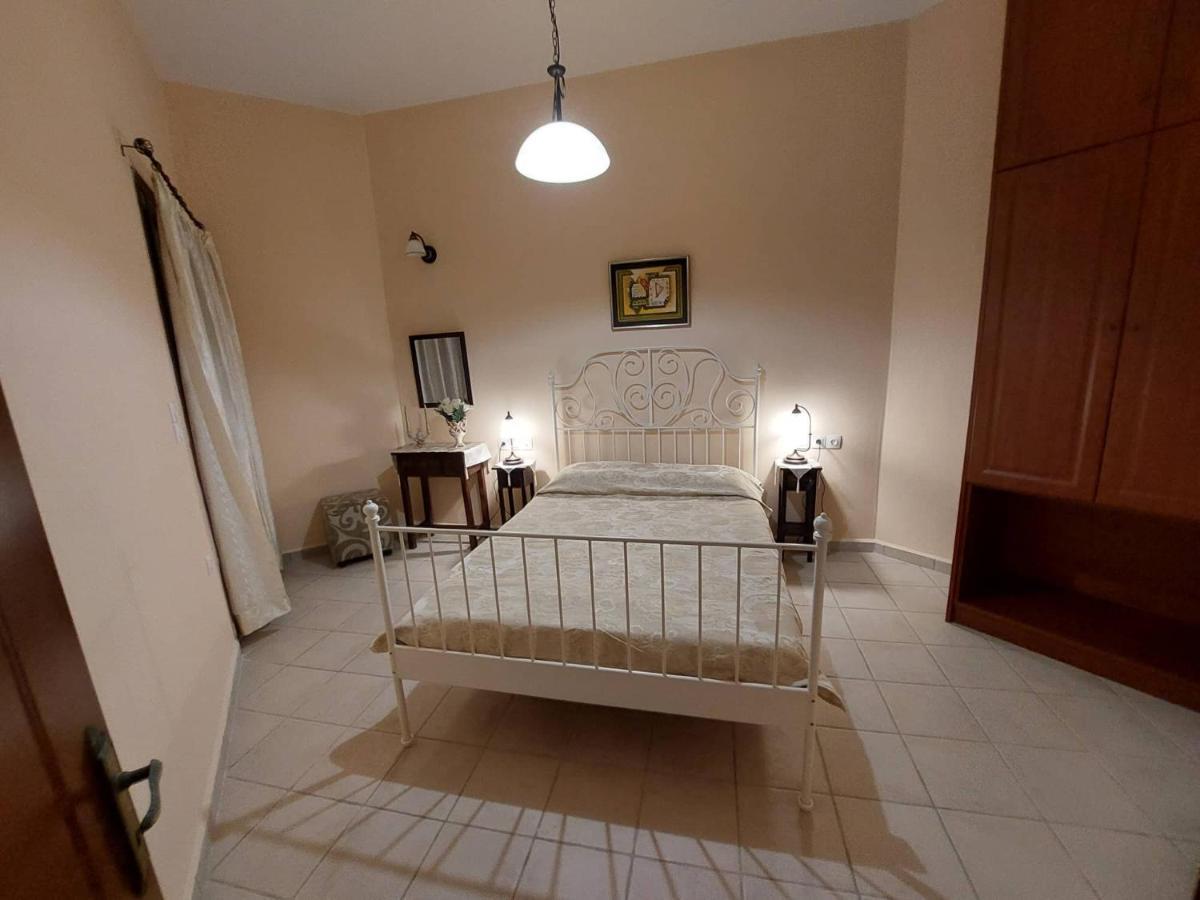 Villas El Paradiso Kouroupi 外观 照片